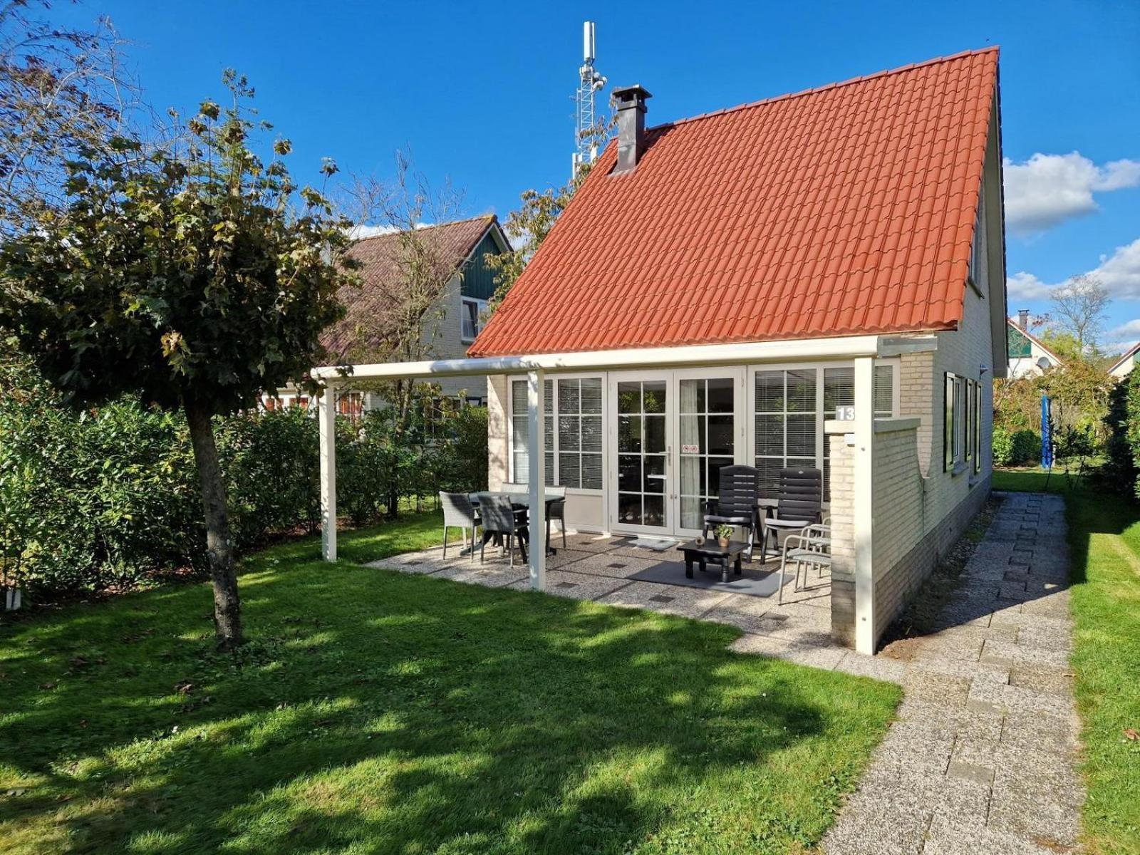 Bungalow - 6 Personen Gelegen In De Nabije Omgeving Van Avonturenpark Hellendoorn En De Prachtige Sallandse Heuvelrug En Eelerberg 外观 照片