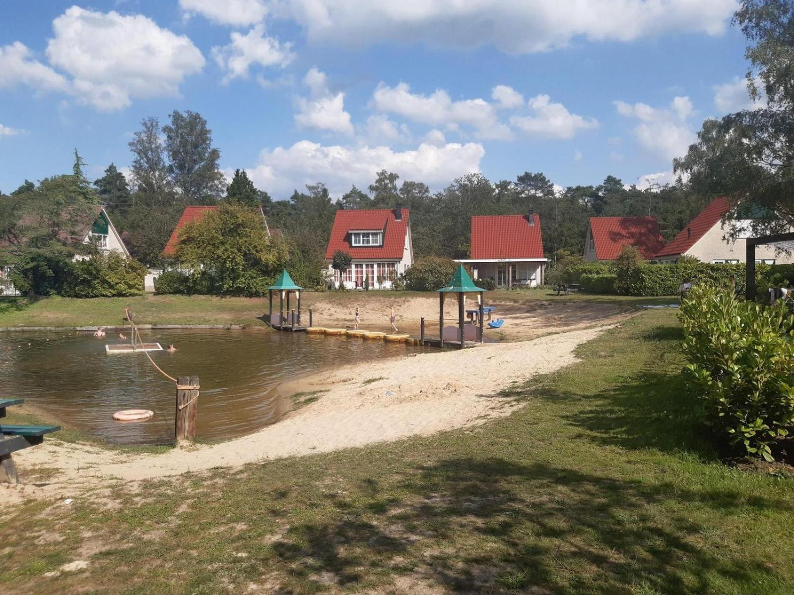 Bungalow - 6 Personen Gelegen In De Nabije Omgeving Van Avonturenpark Hellendoorn En De Prachtige Sallandse Heuvelrug En Eelerberg 外观 照片
