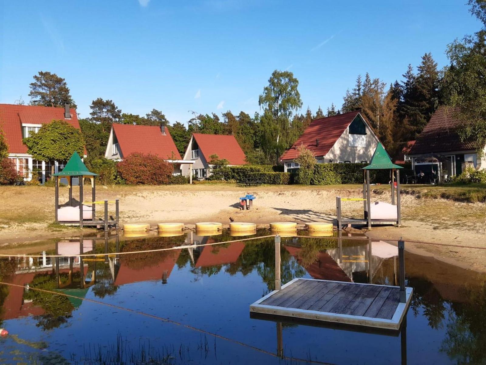 Bungalow - 6 Personen Gelegen In De Nabije Omgeving Van Avonturenpark Hellendoorn En De Prachtige Sallandse Heuvelrug En Eelerberg 外观 照片