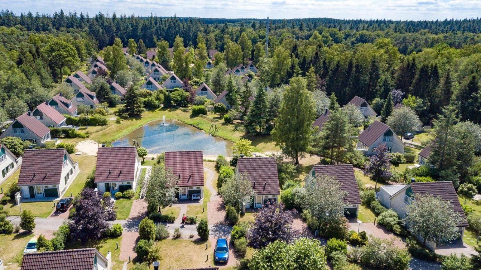 Bungalow - 6 Personen Gelegen In De Nabije Omgeving Van Avonturenpark Hellendoorn En De Prachtige Sallandse Heuvelrug En Eelerberg 外观 照片