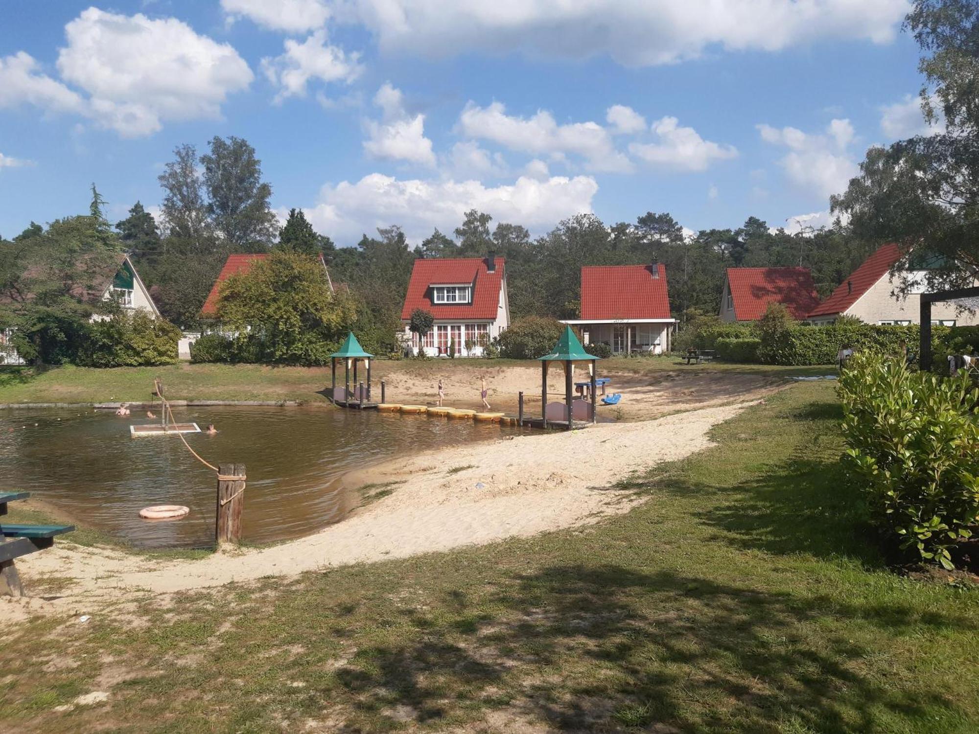 Bungalow - 6 Personen Gelegen In De Nabije Omgeving Van Avonturenpark Hellendoorn En De Prachtige Sallandse Heuvelrug En Eelerberg 外观 照片